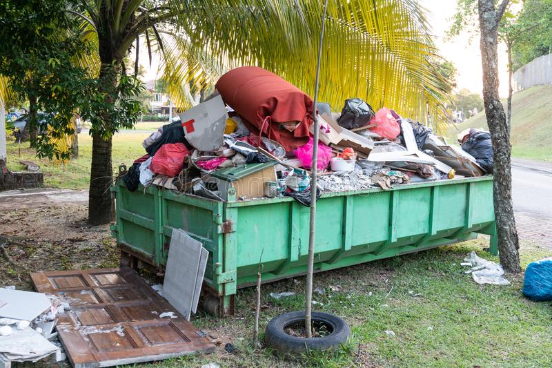 4 Unexpected Benefits of Junk Removal