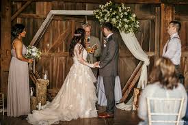 Saying ‘I Do’ in Style: Barn Wedding Venues Across Cincinnati